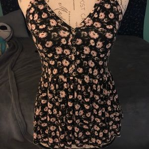 American Eagle Soft & Sexy floral tank size Small!